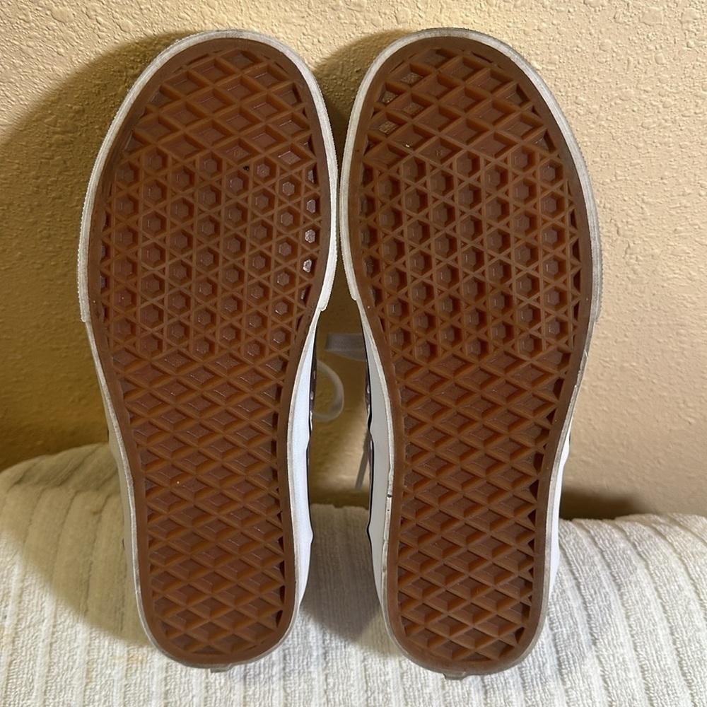Vans sneakers size 6 - Picture 6 of 7